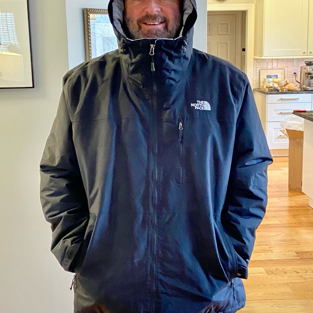 Hooded The North Face Men’s XXL winter jacket